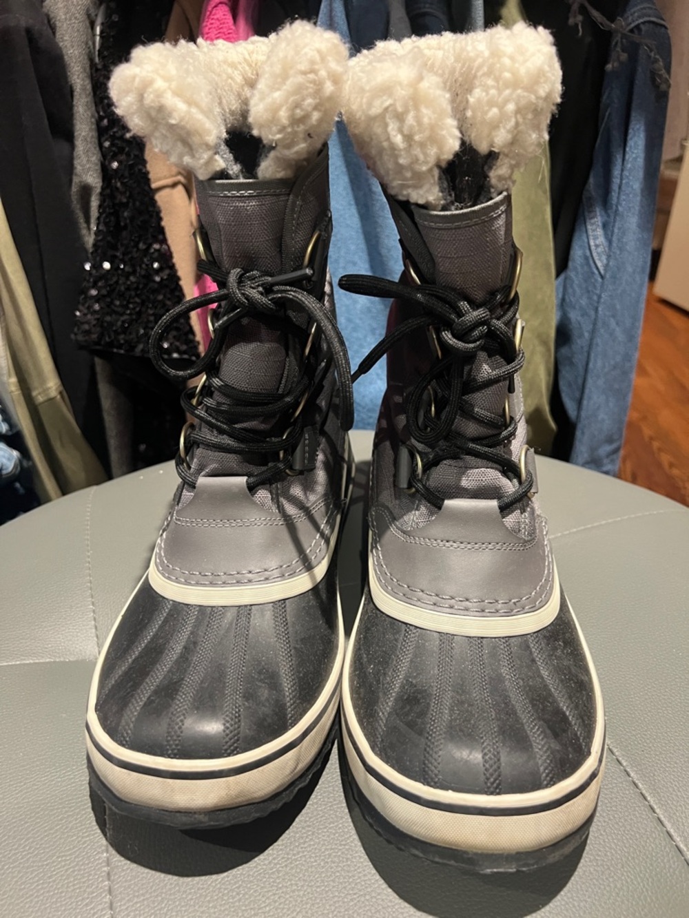 Sorel Joan of Ark  women’s Waterproof Winter Boots with Faux Fur - Gray